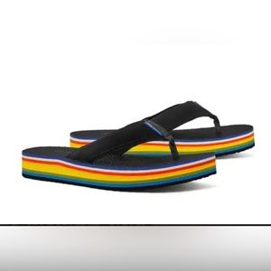 NWT Brand New Tory Bruch 70’s Platform Flip Flop in Black- Size 9.